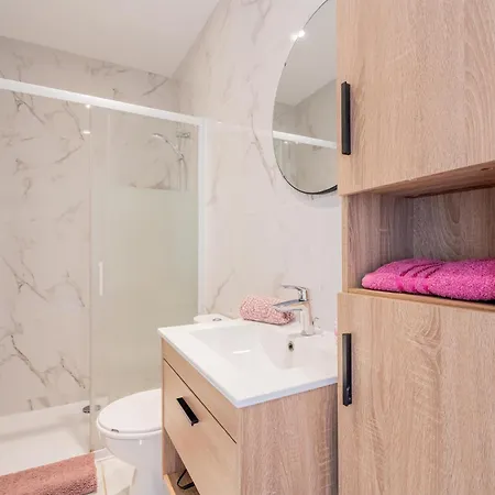 Hyper Center Fully Renovated Air Conditioning Apartman Nizza